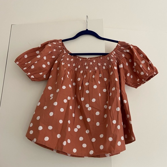 NWT roller rabbit off the shoulder top - Picture 5 of 8